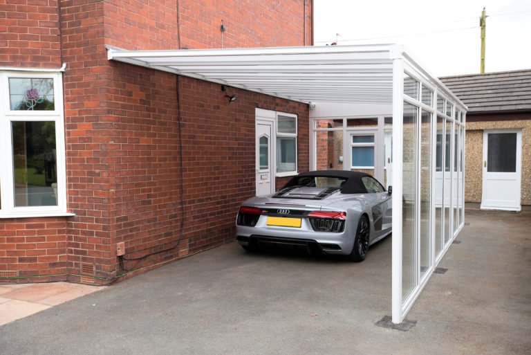 Car port for Audi